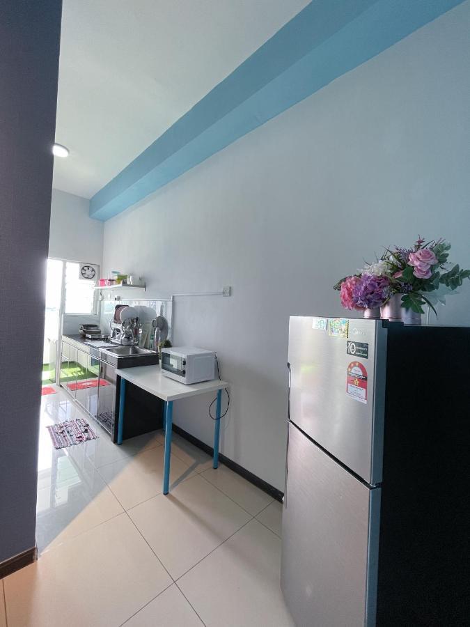 Seaview Homestay Masai By Heyday Exterior photo
