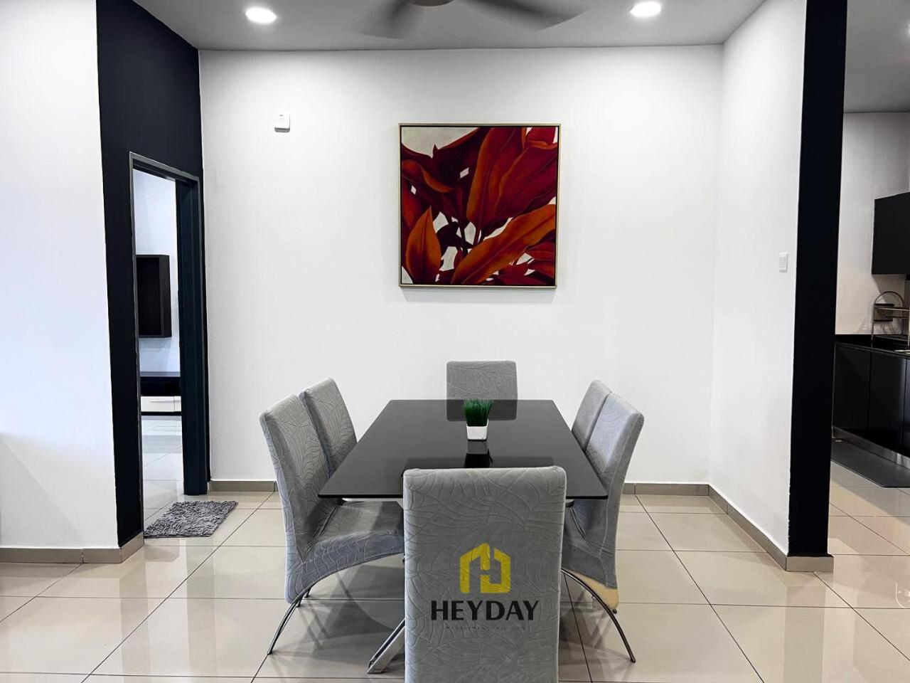 Seaview Homestay Masai By Heyday Exterior photo