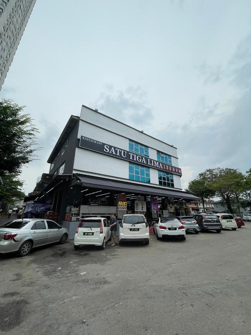 Seaview Homestay Masai By Heyday Exterior photo